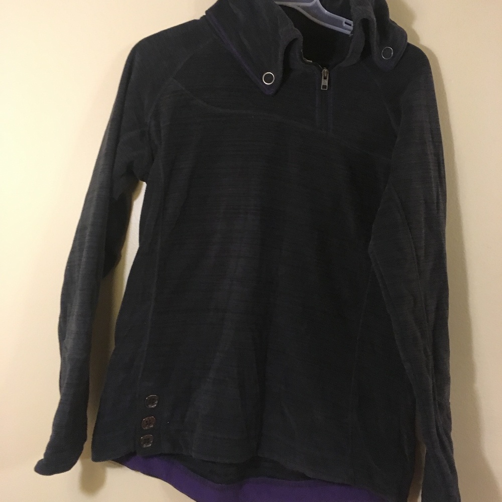 Womens high neck pullover